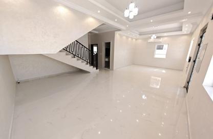 Villa - 3 - 5 for rent in Al Zaheya Gardens - Al Zahya - Ajman