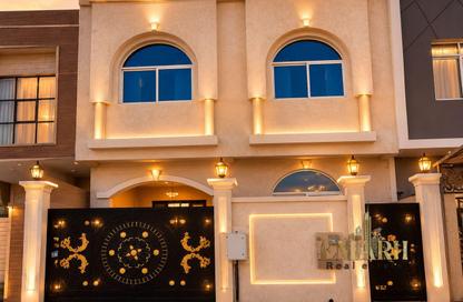 Townhouse - 5 Bedrooms - 7 Bathrooms for rent in Al Yasmeen 1 - Al Yasmeen - Ajman