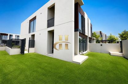 Villa - 4 Bedrooms - 7 Bathrooms for rent in Cherrywoods - Dubai