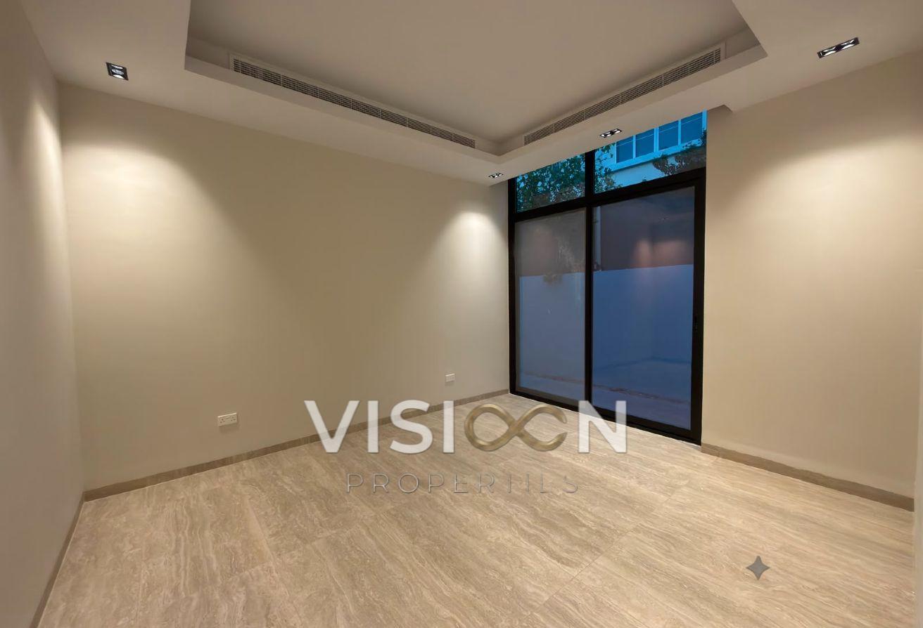 Elegant 4BR Familly Villa | Brand New photo 7