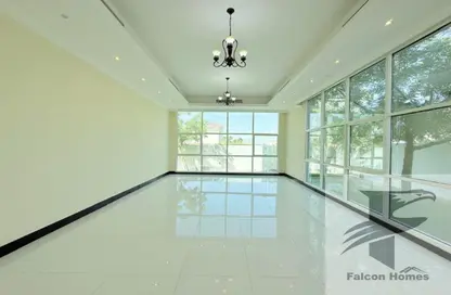 Villa - 5 Bedrooms - 6 Bathrooms for rent in Nad Al Sheba 4 - Nad Al Sheba - Dubai