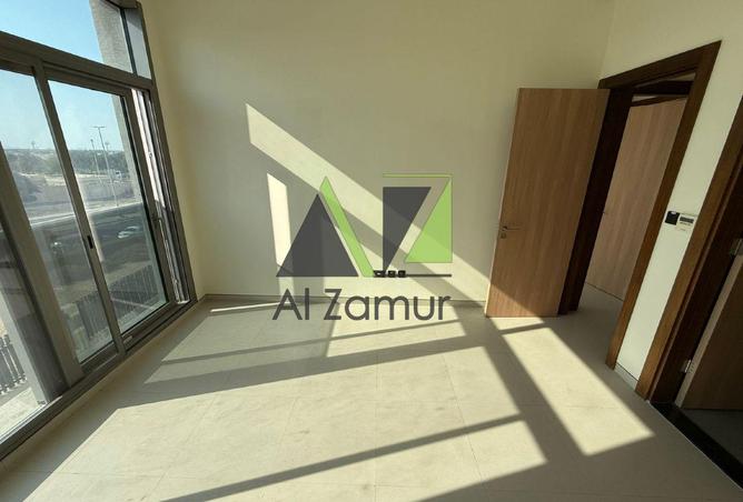 91381401 - Property Image 3