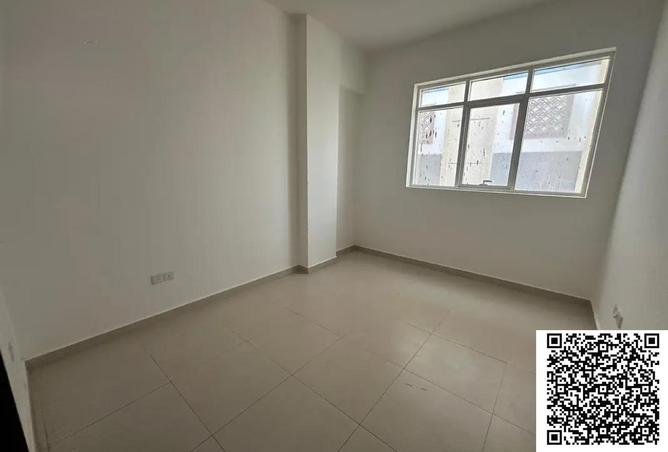 15981000 - Property Image 2