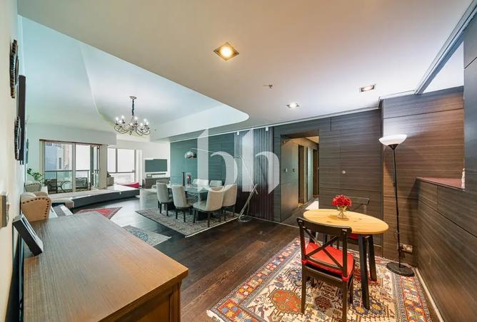 Upgraded | Vacant | Unfurnished photo 3