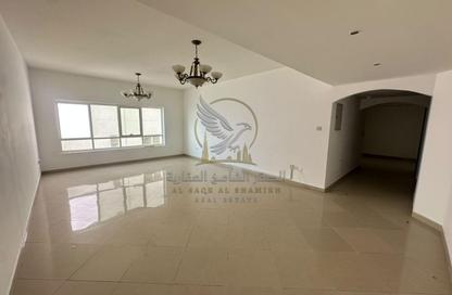 Apartment - 2 - 4 for rent in Al Majaz 3 - Al Majaz - Sharjah Apartment - 2 - 4 for rent in Al Majaz 3 - Al Majaz - Sharjah