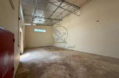 Warehouse - Studio for rent in Industrial Area 4 - Sharjah Industrial Area - Sharjah