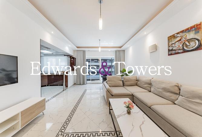 98273215 - Property Image 2