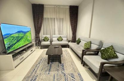 Apartment - 2 Bedrooms - 2 Bathrooms for rent in Gulfa Towers - Al Rashidiya 1 - Al Rashidiya - Ajman