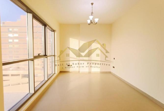 83221986 - Property Image 2