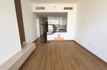 Apartment - 1 Bedroom - 2 Bathrooms for rent in Confident Lancaster - Liwan - Dubai
