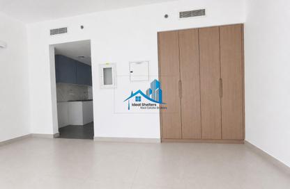 Apartment - Studio - 1 for rent in Living Garden 2 - District 14 - Jumeirah Village Circle - Dubai Apartment - Studio - 1 for rent in Living Garden 2 - District 14 - Jumeirah Village Circle - Dubai