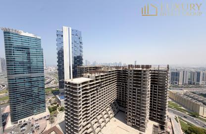 Apartment - 1 - 2 for sale in Lake Shore Tower - JLT Cluster Y - Jumeirah Lake Towers - Dubai Apartment - 1 - 2 for sale in Lake Shore Tower - JLT Cluster Y - Jumeirah Lake Towers - Dubai