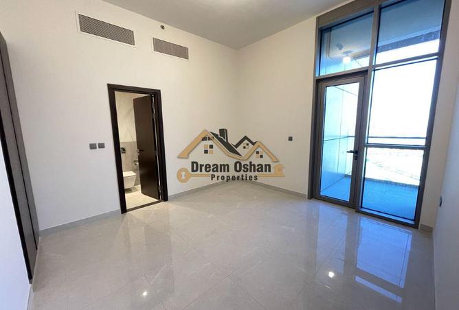137454780 - Property Image 2