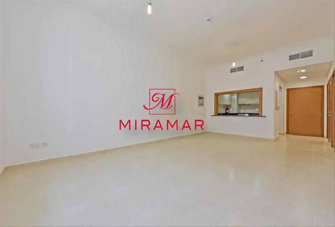 127011124 - Property Image 2