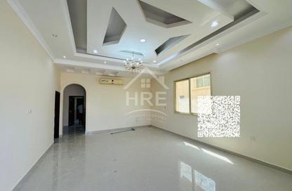 Villa - Studio - 7+ Bathrooms for sale in Al Mowaihat 1 - Al Mowaihat - Ajman