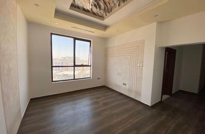 Apartment - 1 Bedroom - 2 Bathrooms for rent in Al Jurf 2 - Al Jurf - Ajman Downtown - Ajman