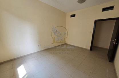 Apartment - 2 Bedrooms - 2 Bathrooms for rent in Al Qulaya'ah - Al Sharq - Sharjah Apartment - 2 Bedrooms - 2 Bathrooms for rent in Al Qulaya'ah - Al Sharq - Sharjah