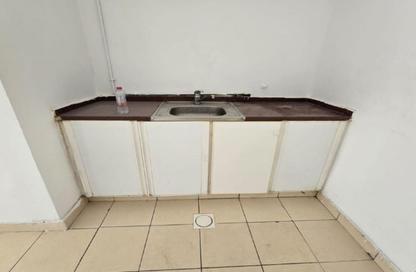 Apartment - Studio - 1 Bathroom for rent in Fire Station Road - Muwaileh - Sharjah Apartment - Studio - 1 Bathroom for rent in Fire Station Road - Muwaileh - Sharjah
