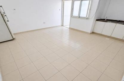 Apartment - Studio - 1 Bathroom for rent in Fire Station Road - Muwaileh - Sharjah