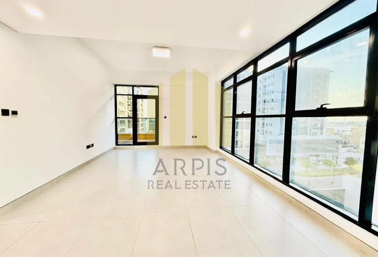 105125920 - Property Main Image