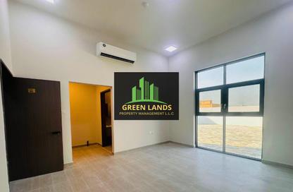 Staff Accommodation - Studio - 7+ for rent in Shakhbout City - Abu Dhabi