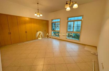 Villa - 4 Bedrooms - 5 Bathrooms for rent in Umm Suqeim 2 Villas - Umm Suqeim 2 - Umm Suqeim - Dubai