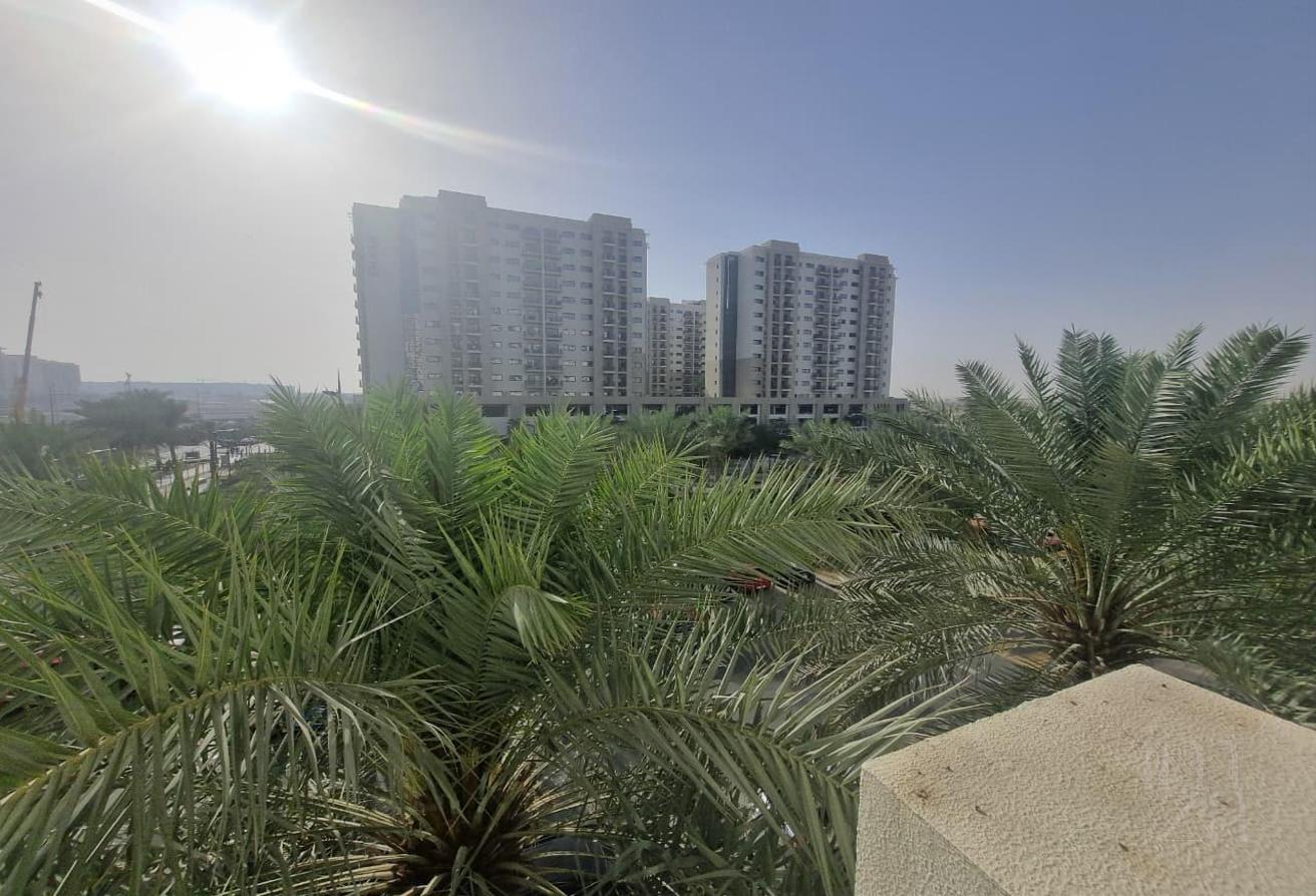 PARK VIEW | FURNISHED | FAMILY FRIENDLY photo 2