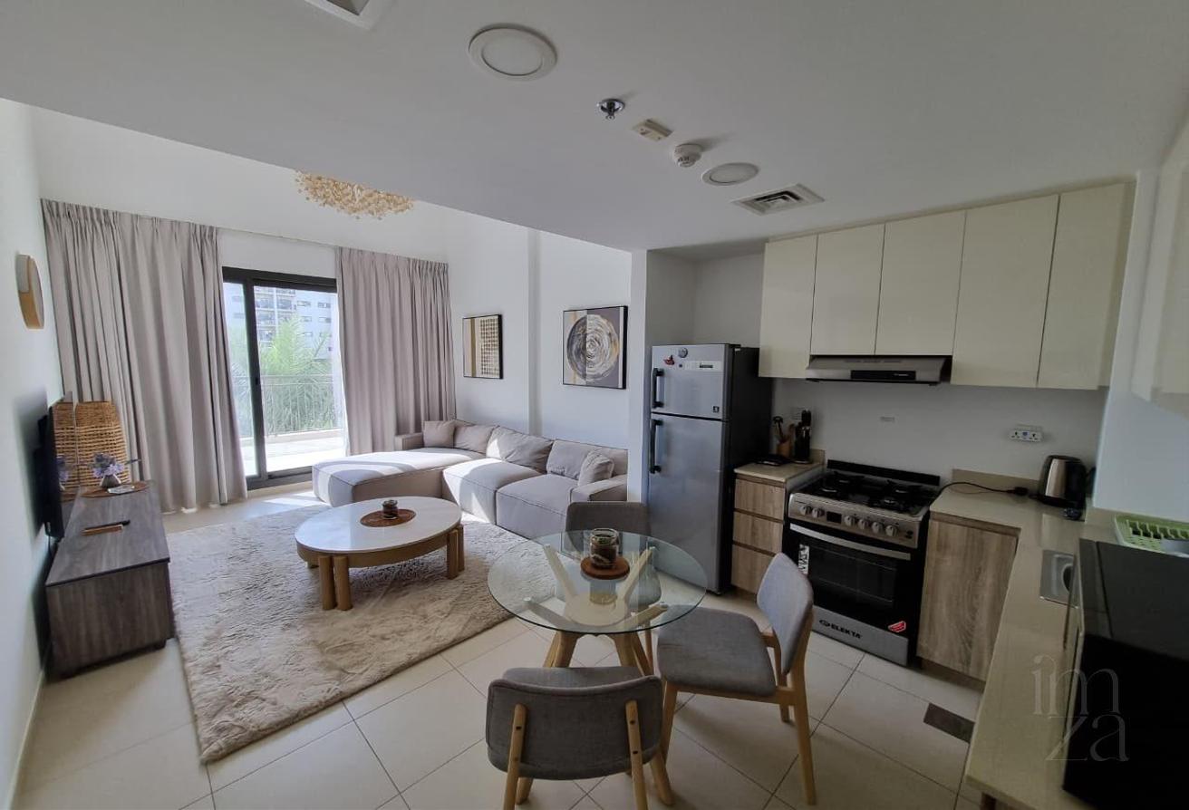 PARK VIEW | FURNISHED | FAMILY FRIENDLY photo 3