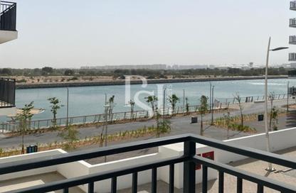 Apartment - 2 Bedrooms - 2 Bathrooms for rent in Waters Edge - Yas Island - Abu Dhabi
