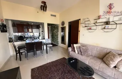 شقة - غرفة نوم - 1 حمام للايجار في رويال بريز 2 - رويال بريز - قرية الحمرا - رأس الخيمة