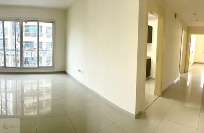 شقة - 2 غرف نوم - 3 حمامات للايجار في سولير 1 - البرشاء 1 - البرشاء - دبي