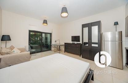 Apartment - Studio - 1 Bathroom for rent in Travo Tower A - Travo - The Views - Dubai