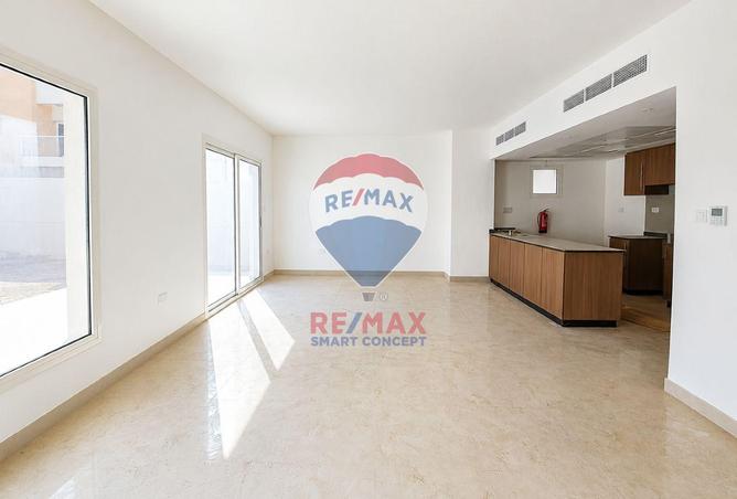 132505800 - Property Image 3