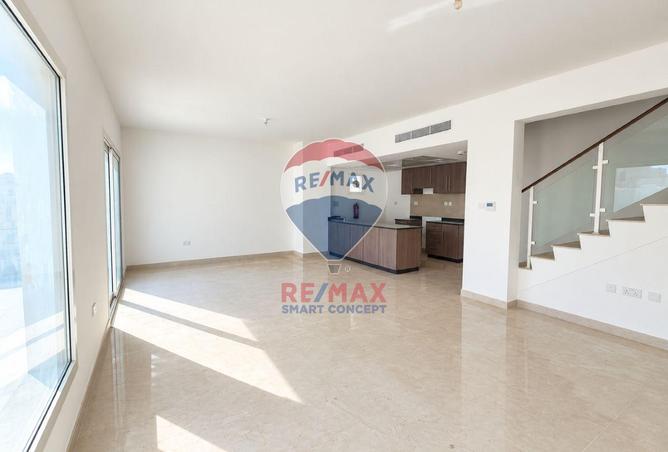 132505800 - Property Image 2