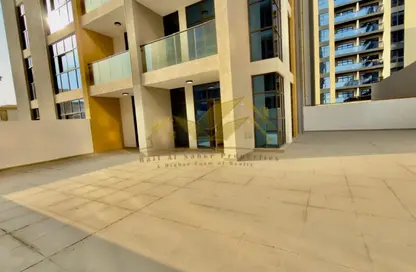 Apartment - 2 Bedrooms - 3 Bathrooms for rent in Jumeirah Garden City - Al Satwa - Dubai
