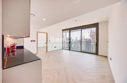 شقة - غرفة نوم - 1 حمام للايجار في بنينسولا ثري - بنينسولا - الخليج التجاري - دبي