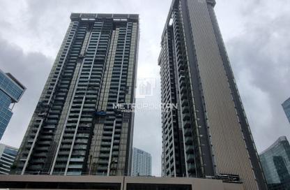 Apartment - 1 - 1 for sale in The Edge Tower A - The Edge - Business Bay - Dubai