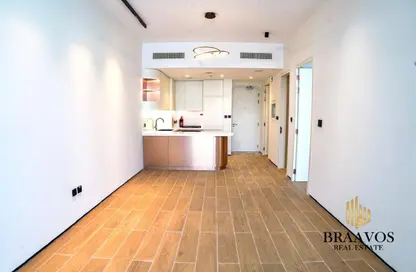 شقة - غرفة نوم - 1 حمام للايجار في مساكن الارتفاع - منطقة 16 - قرية جميرا الدائرية - دبي