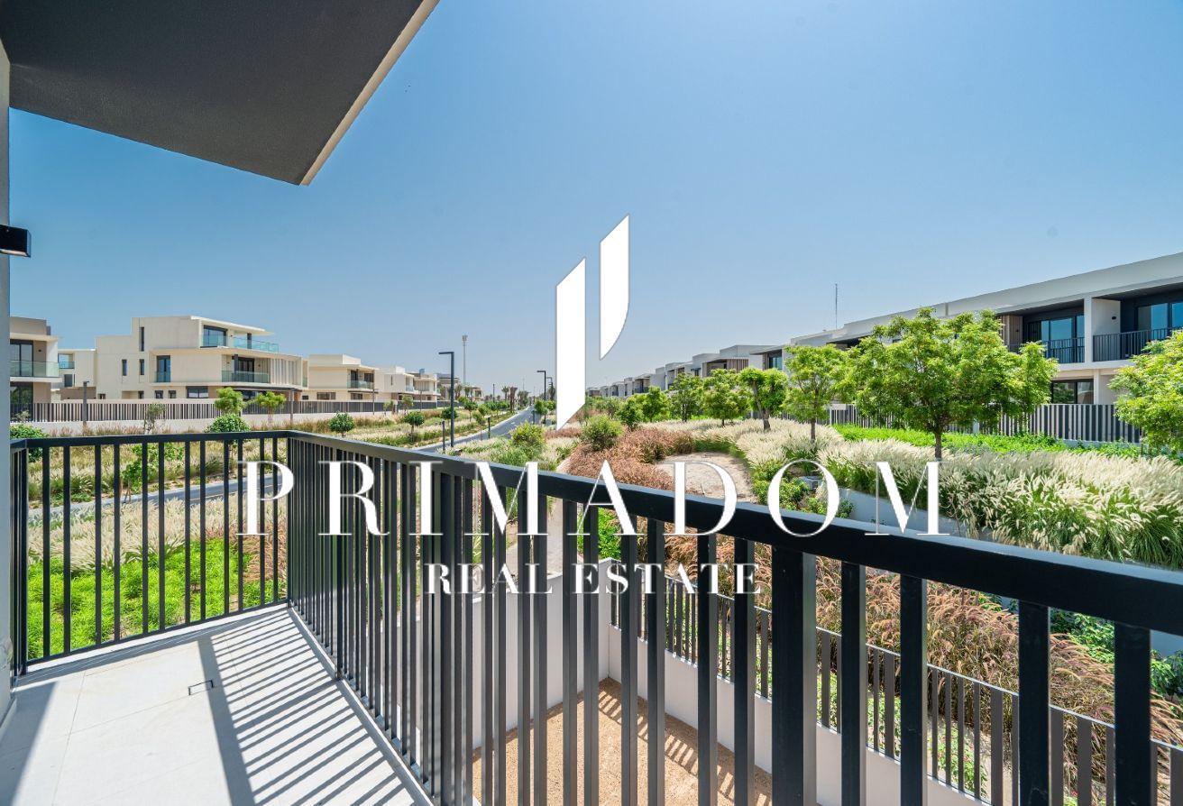 Corner Plot | Full Privacy | 4BR Townhouse | Ready photo 25