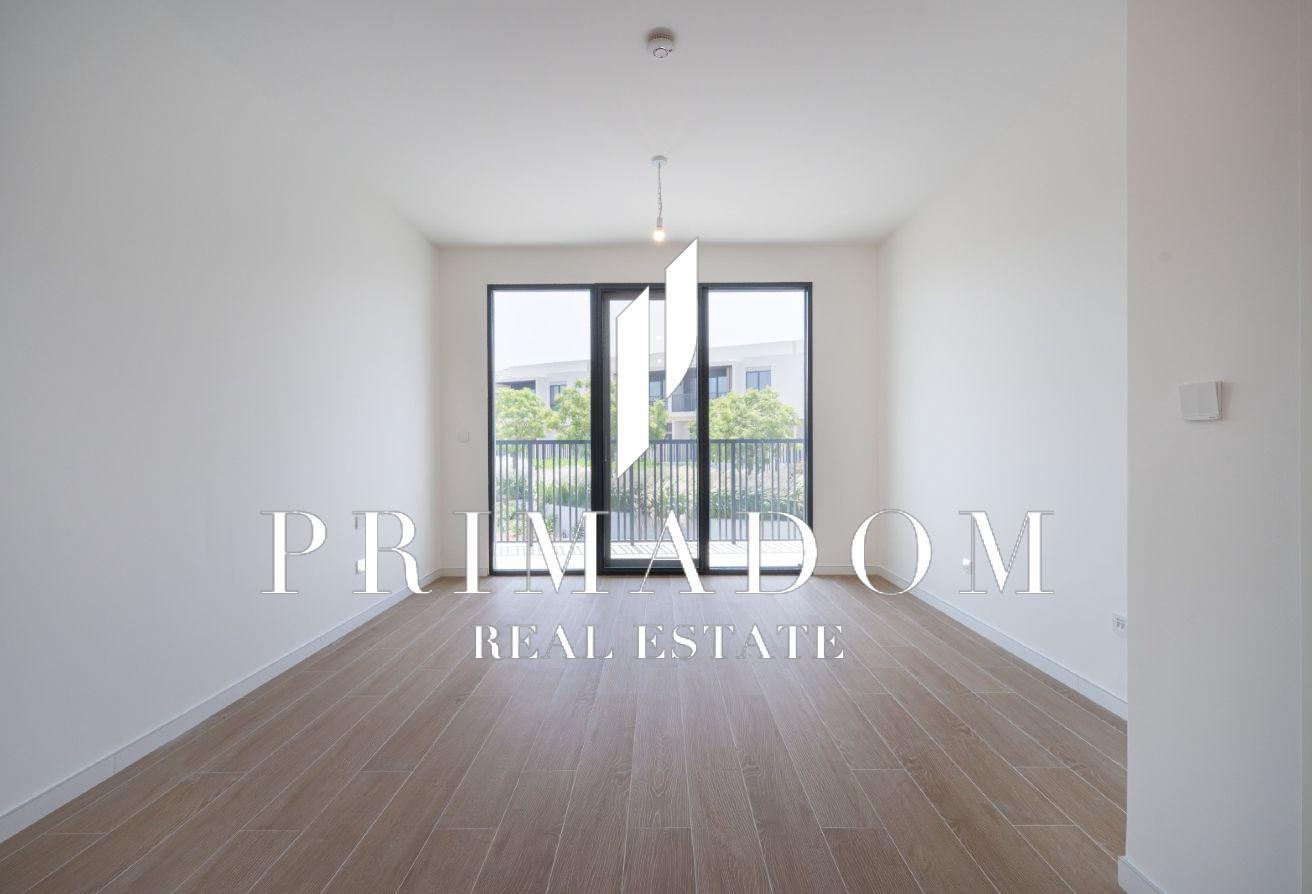 Corner Plot | Full Privacy | 4BR Townhouse | Ready photo 11