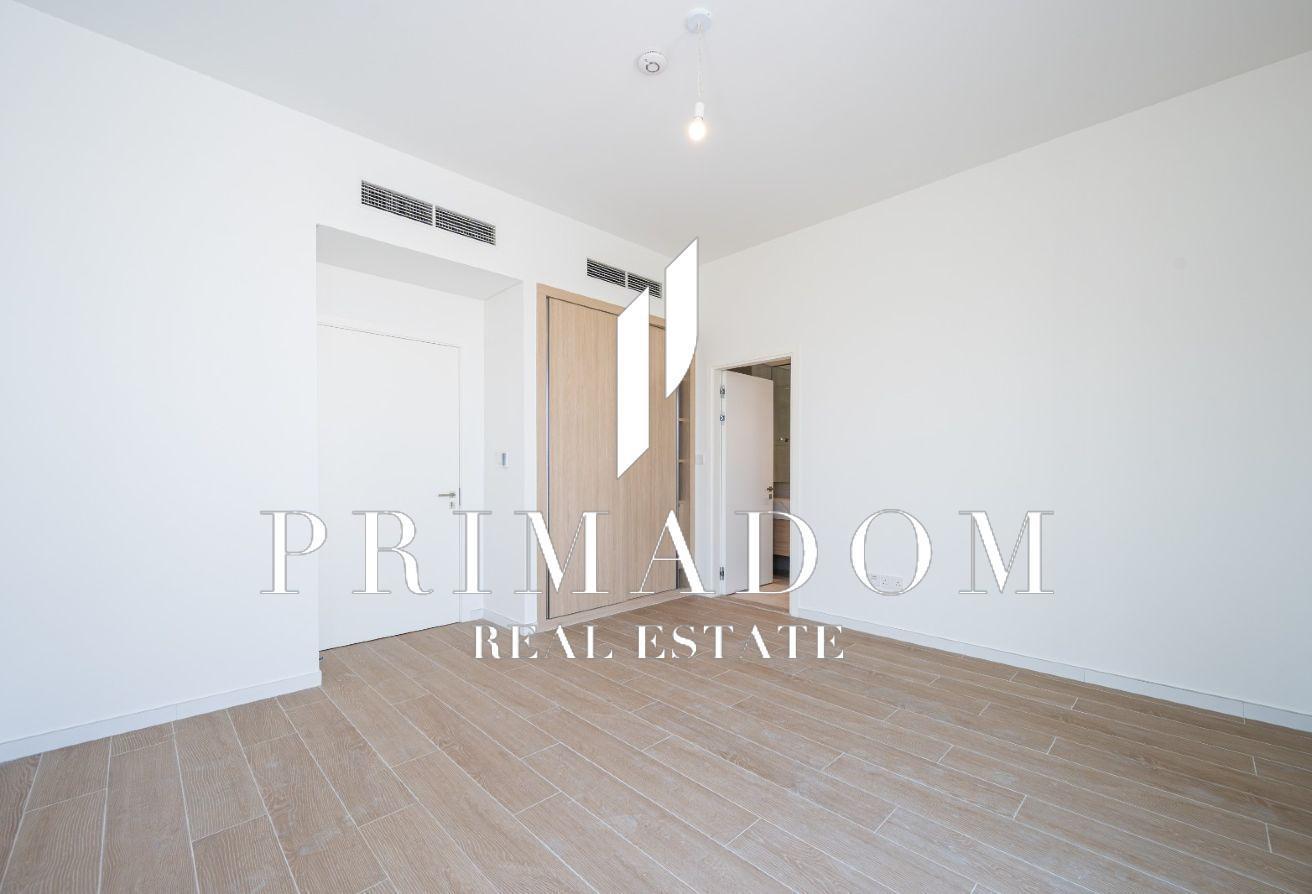 Corner Plot | Full Privacy | 4BR Townhouse | Ready photo 12