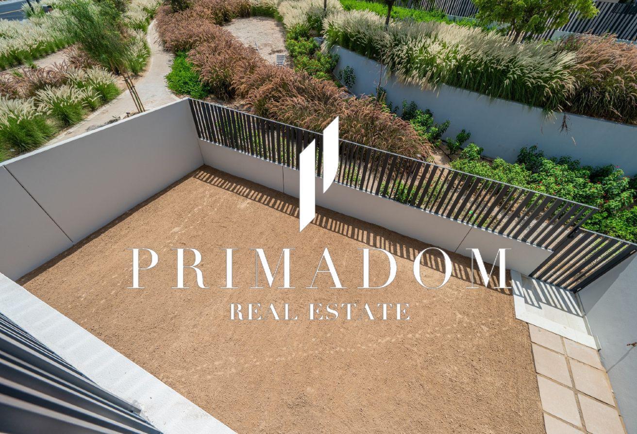 Corner Plot | Full Privacy | 4BR Townhouse | Ready photo 26