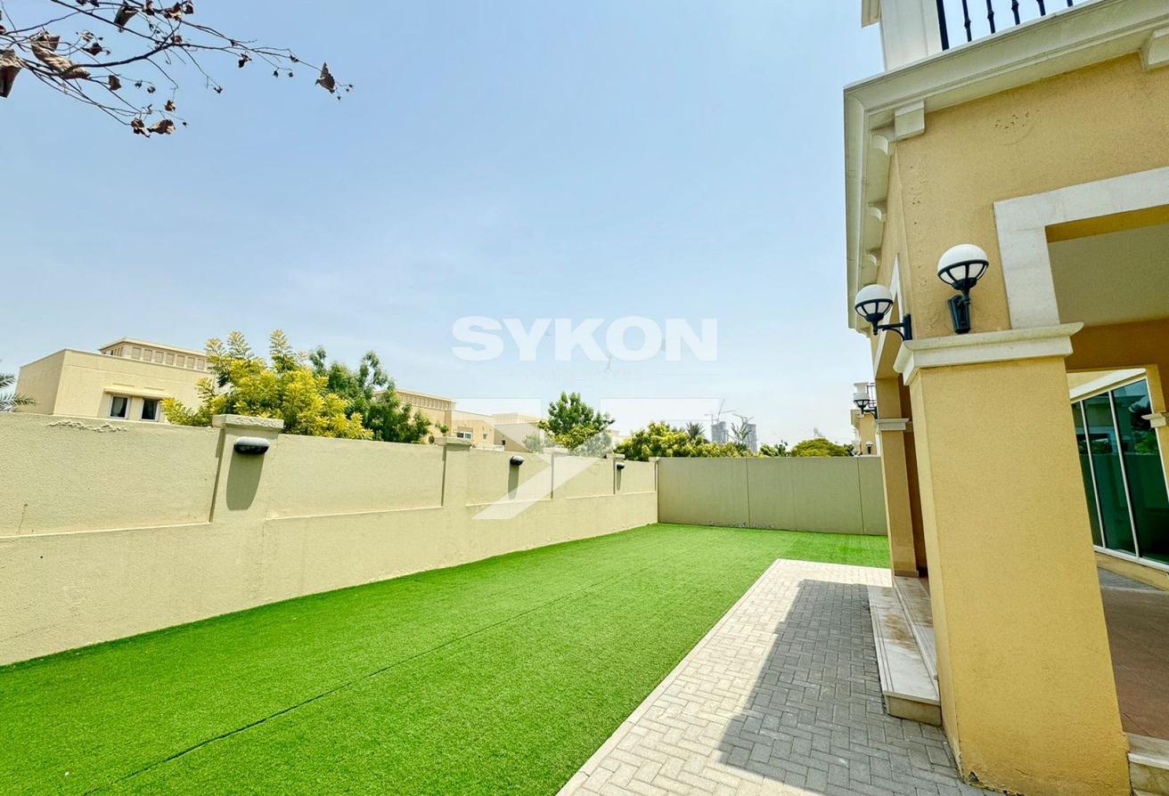 Huge 4 Bedrooms | Single Row | Landscaped Garden photo 18