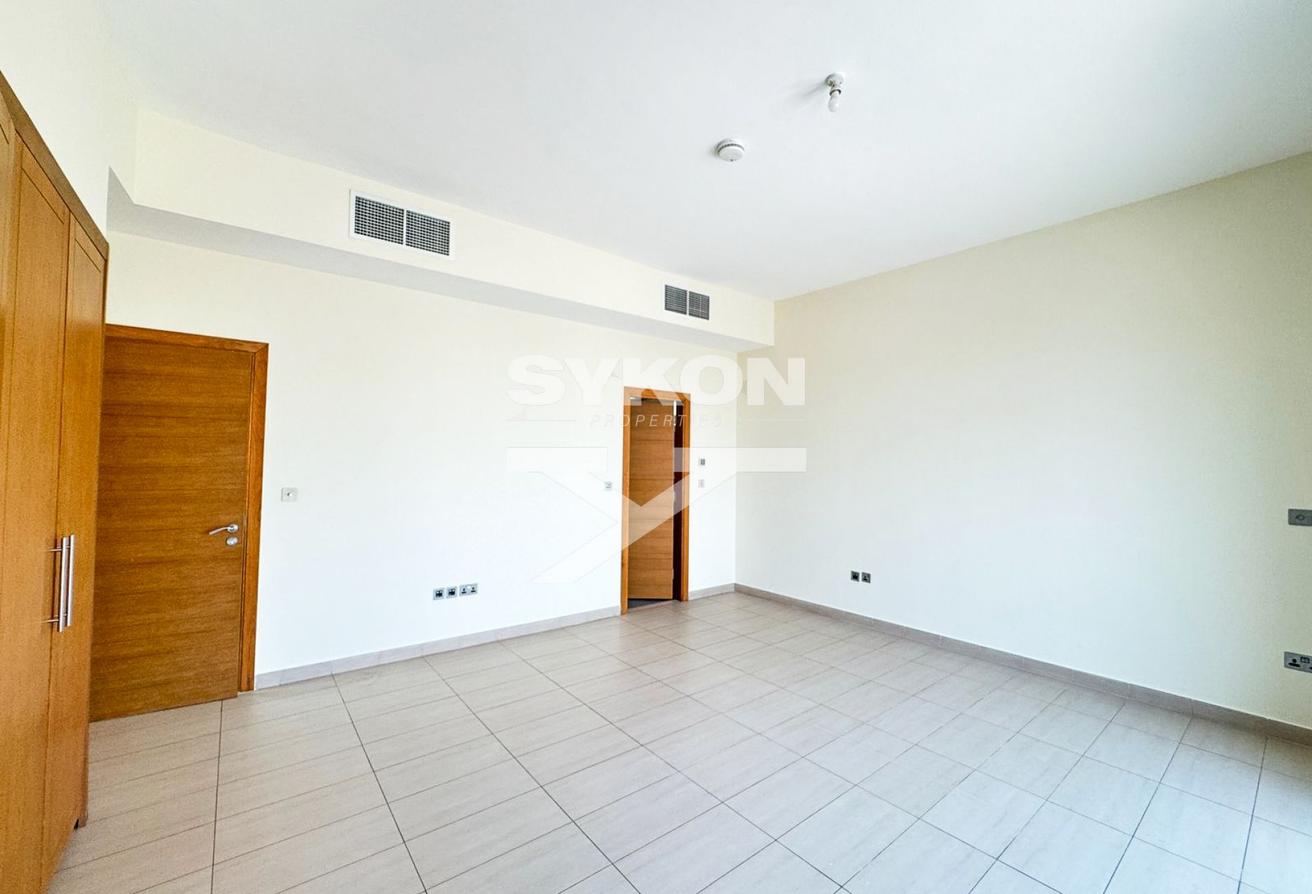 Huge 4 Bedrooms | Single Row | Landscaped Garden photo 16