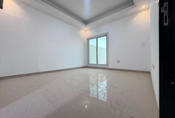 142852803 - Property Image 2