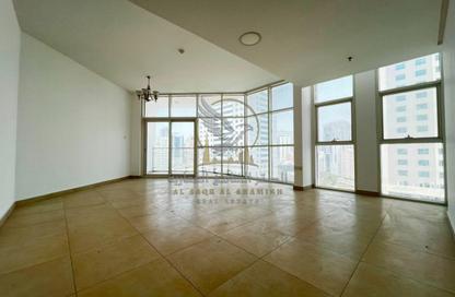 Apartment - 3 Bedrooms - 4 Bathrooms for rent in Al Khan Corniche - Al Khan - Sharjah