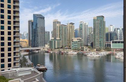 Apartment - 1 Bedroom - 2 Bathrooms for rent in Beauport Tower - Marina Promenade - Dubai Marina - Dubai