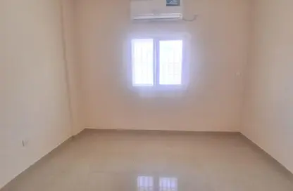 Apartment - 2 Bedrooms - 1 Bathroom for rent in Fire Station Road - Muwaileh - Sharjah