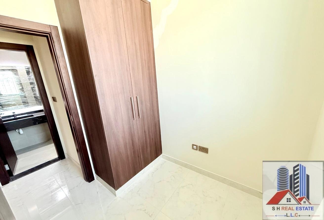 3-BR Apartment with Maids Room, only in 110k photo 7