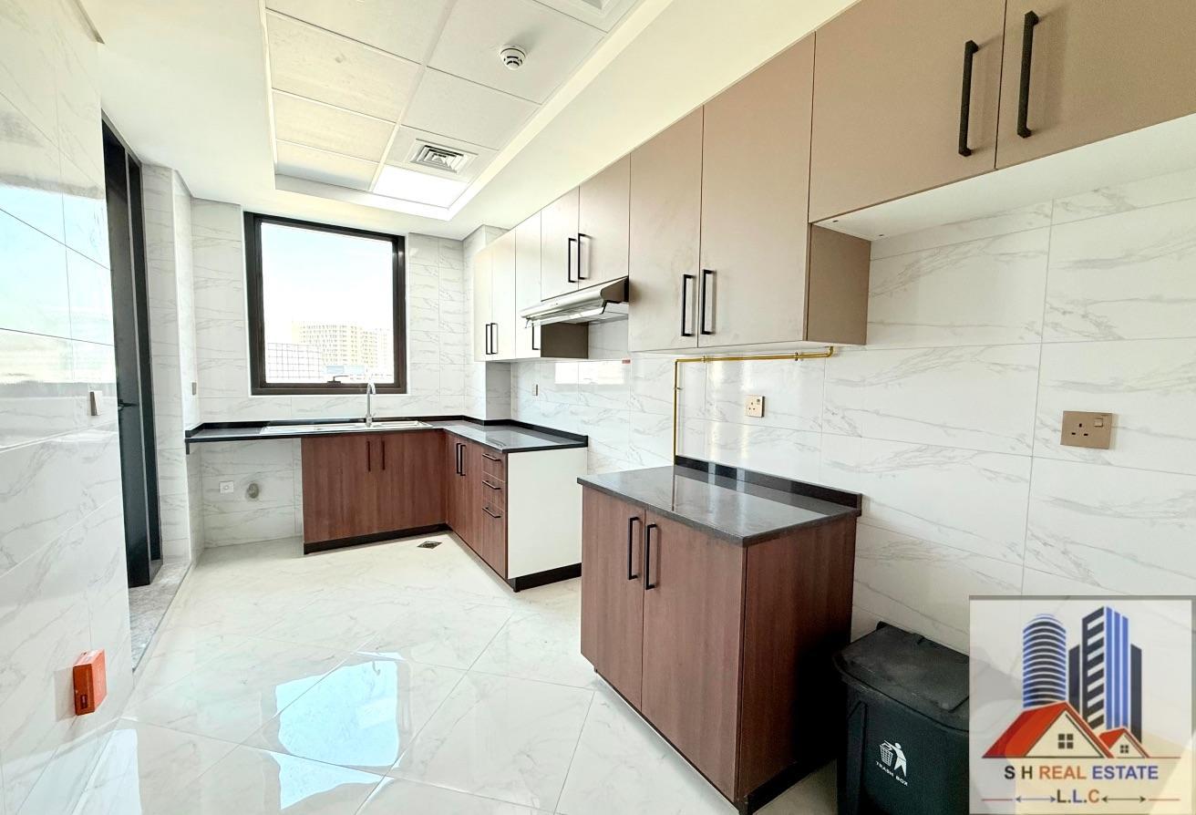 3-BR Apartment with Maids Room, only in 110k photo 8